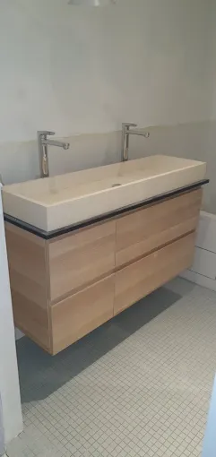 L'entreprise à réalisé l'installation d'un meuble vasques suspendu avec sa robinetterie à Marseille 13006, Marseille, MACCOTTA Plomberie