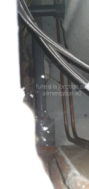 Votre artisan MACCOTTA Plomberie réalise une recherche de fuite à Marseille 11ème arrondissement, Marseille, MACCOTTA Plomberie