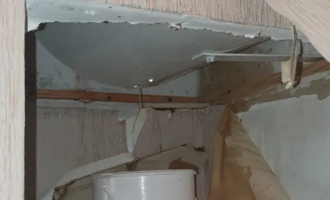 L'entreprise réalise une recherche de fuite dans un logement à Marseille 11ème., Marseille, MACCOTTA Plomberie