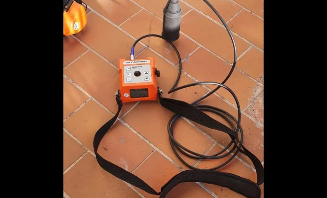 L'entreprise réalise une recherche de fuite sous carrelage à Marseille, Marseille, MACCOTTA Plomberie